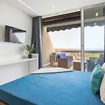 펜션 Infinity Sea Heliopolis *